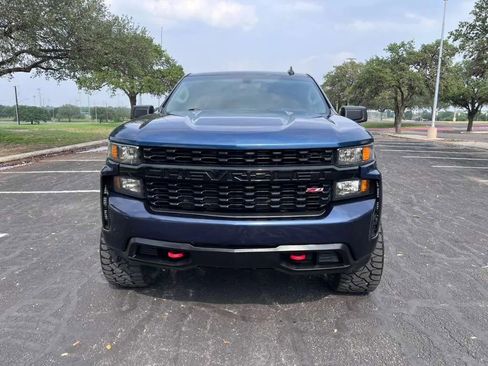 Used 2020 Chevrolet Silverado 1500 Custom Trail Boss w/ Custom Convenience Package AWD/4WD image 2