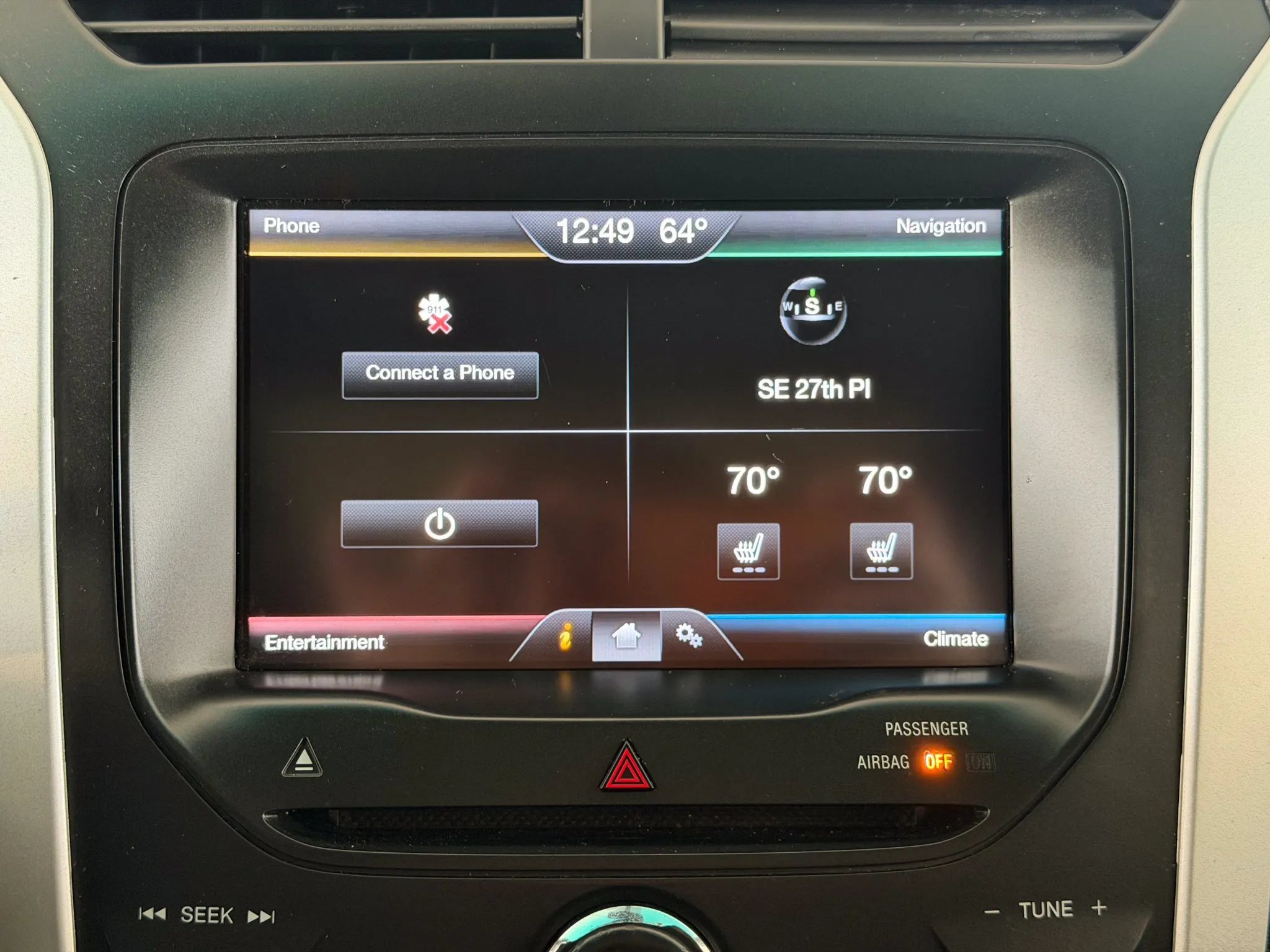 Used 2015 Ford Explorer XLT w/ Equipment Group 202B FWD image 32