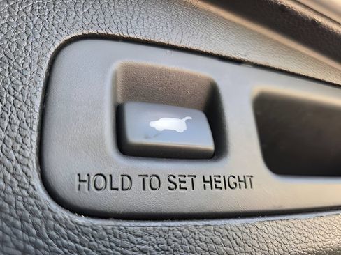 Used 2021 Honda CR-V EX-L image 7