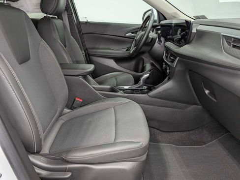 Used 2024 Buick Encore GX Preferred image 40