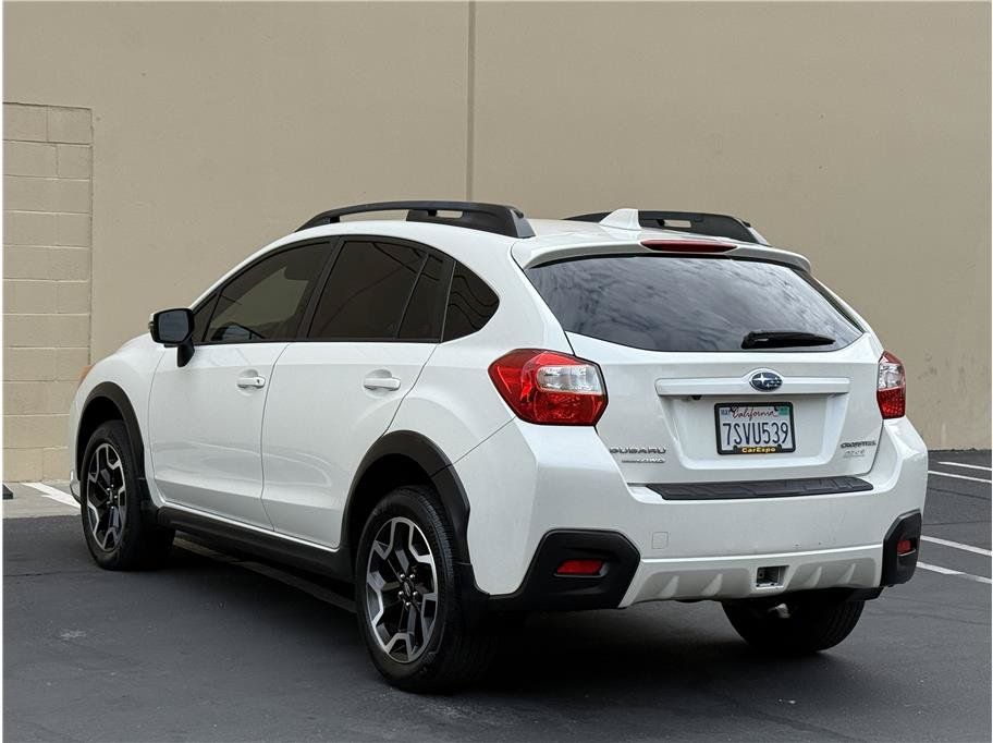 Used 2016 Subaru Crosstrek 2.0i Limited w/ Popular Package #2 AWD/4WD image 5