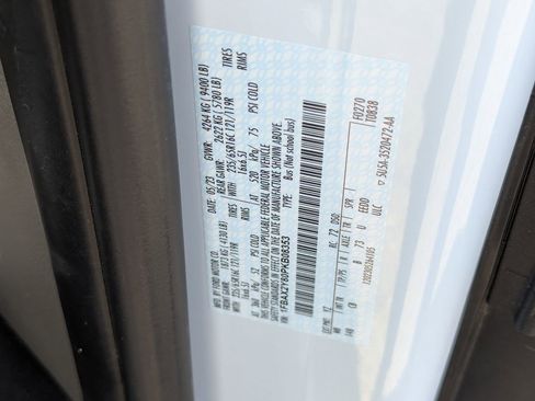 Used 2023 Ford Transit 350 XLT RWD image 36