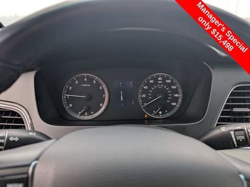 Used 2017 Hyundai Sonata Limited image 20