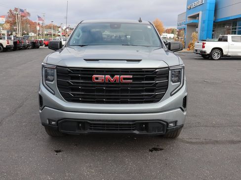 Used 2023 GMC Sierra 1500 Elevation image 24