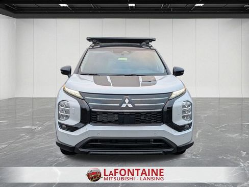 New 2026 Mitsubishi Outlander Trail Edition image 8