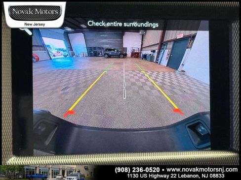 Used 2021 Jeep Gladiator Willys image 25