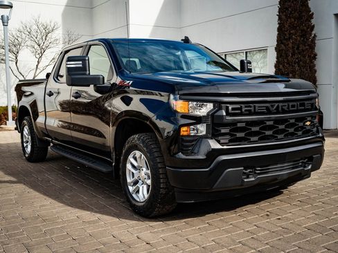 Used 2024 Chevrolet Silverado 1500 W/T w/ WT Value Package image 12