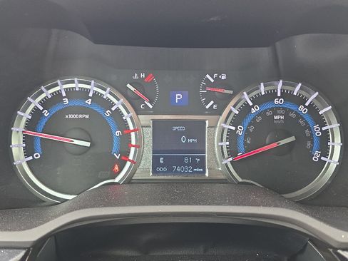 Certified 2019 Toyota 4Runner Limited AWD/4WD image 10