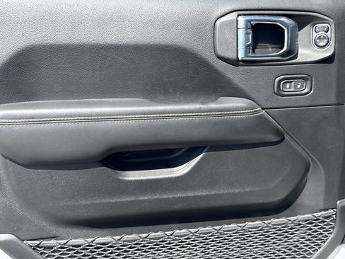 Used 2024 Jeep Wrangler Sahara w/ Technology Group image 13