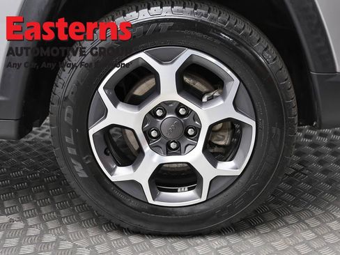 Used 2022 Jeep Compass Trailhawk w/ Trailhawk Elite Group image 35