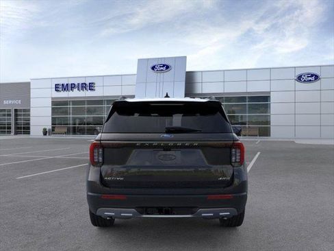New 2026 Ford Explorer Active AWD/4WD image 5
