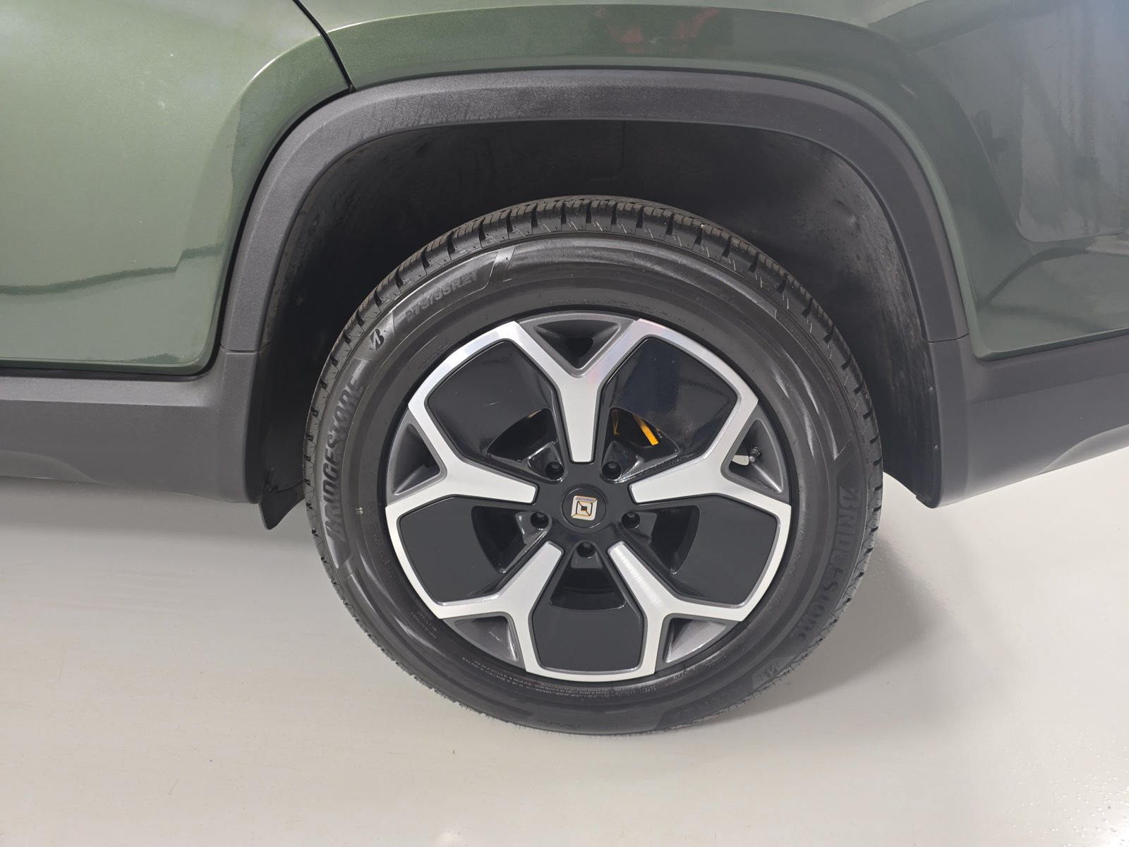 Used 2023 Rivian R1T Adventure Quad AWD/4WD image 10