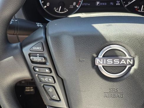 Used 2024 Nissan Frontier S w/ Technology Package image 17