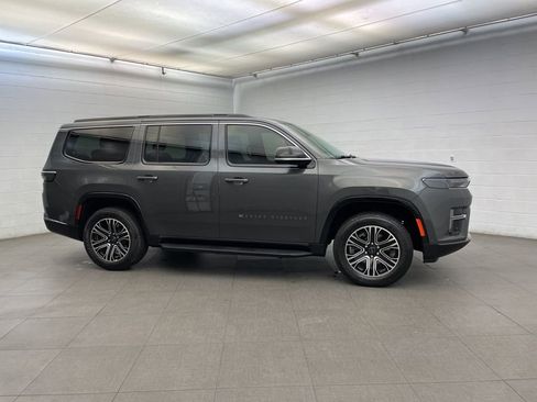 New 2026 Jeep Grand Wagoneer 2WD image 2