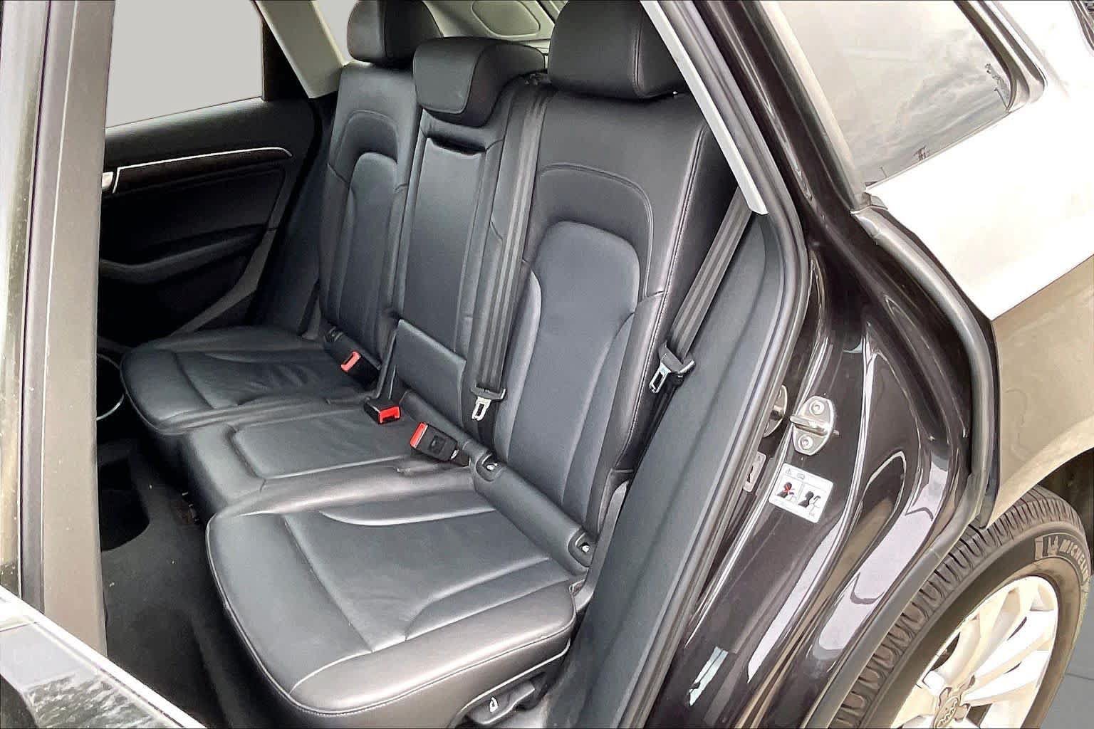 Used 2016 Audi Q5 2.0T Premium Plus w/ Technology Package AWD/4WD image 20