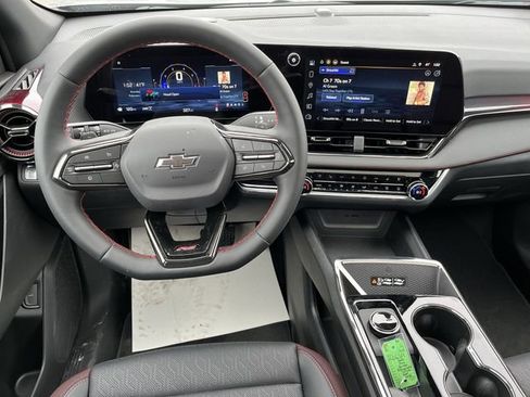 New 2026 Chevrolet Equinox RS w/ Convenience Package III image 12