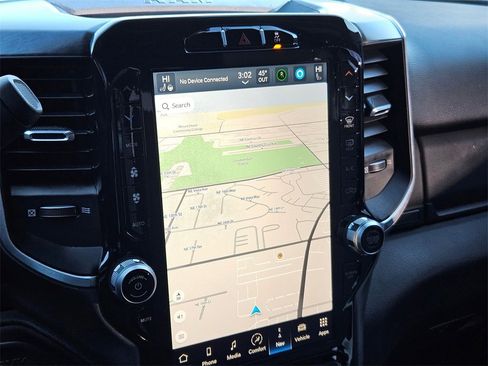 Certified 2024 RAM 3500 Big Horn w/ Towing Technology Group image 31