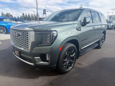 Used 2023 GMC Yukon Denali w/ LPO, Floor Liner Package AWD/4WD image 2
