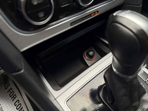 Used 2012 Volkswagen Passat TDI SE image 24