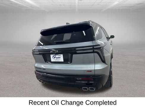 Used 2024 Chevrolet Traverse RS image 12