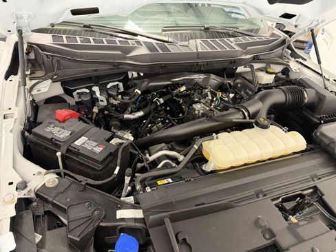 Used 2024 Ford F150 XLT w/ Equipment Group 302A MID image 32