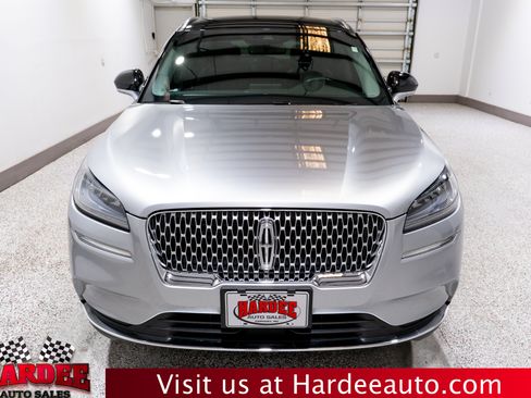 Used 2021 Lincoln Corsair AWD w/ Premium Package image 7