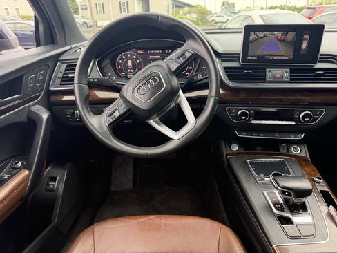Used 2020 Audi Q5 2.0T Premium Plus AWD/4WD image 23