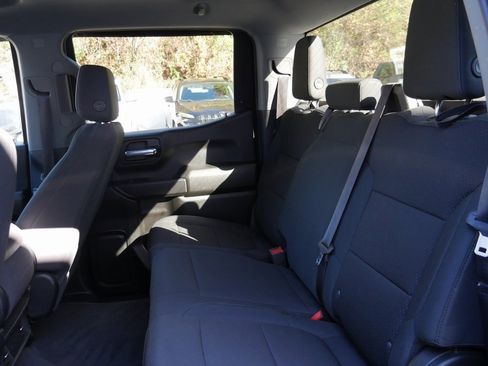 Used 2020 Chevrolet Silverado 1500 Custom w/ Custom Value Package image 24