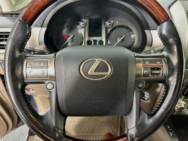 Used 2017 Lexus GX 460 AWD/4WD image 20