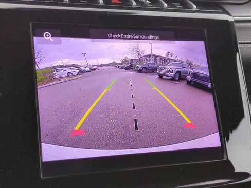 Used 2025 Jeep Grand Cherokee Altitude image 19