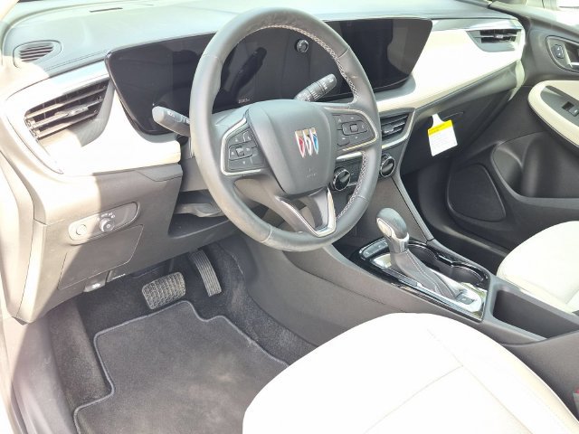 Used 2025 Buick Encore GX Preferred FWD image 10