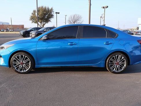 Used 2023 Kia Forte GT image 2