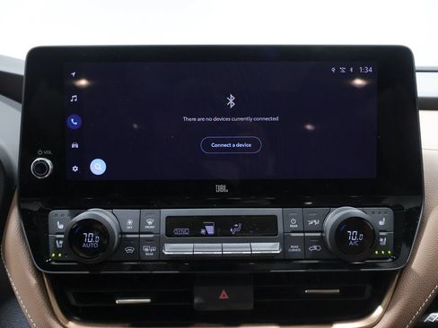 Used 2025 Toyota Grand Highlander AWD Hybrid image 30