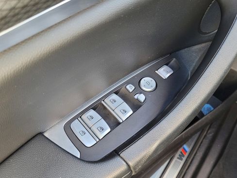 Used 2023 BMW X3 sDrive30i w/ M Sport Package image 16