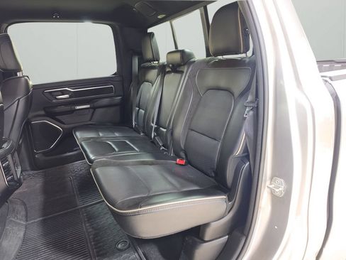 Used 2024 RAM 1500 Laramie AWD/4WD image 17
