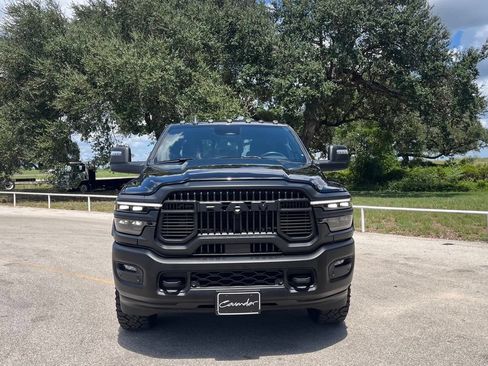 Used 2026 RAM 2500 Rebel AWD/4WD image 2