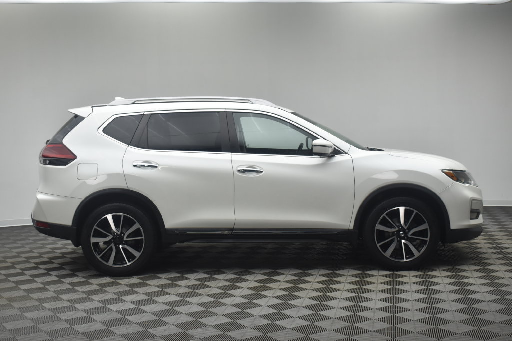 Used 2020 Nissan Rogue SL AWD/4WD image 11