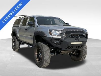 Used 2013 Toyota Tacoma 4x4 Double Cab w/ Convenience Pkg