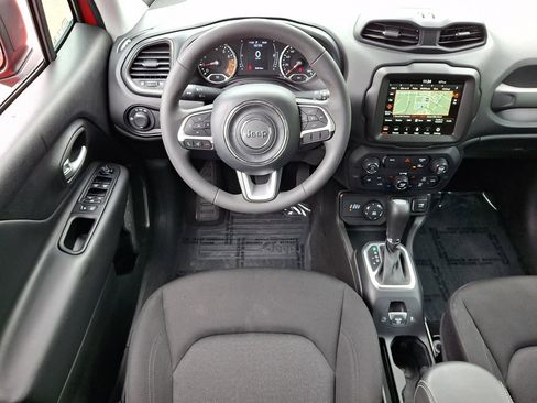 New 2023 Jeep Renegade Latitude AWD/4WD image 22