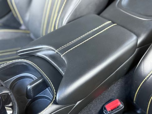Used 2020 Aston Martin V8 Vantage Coupe RWD image 29