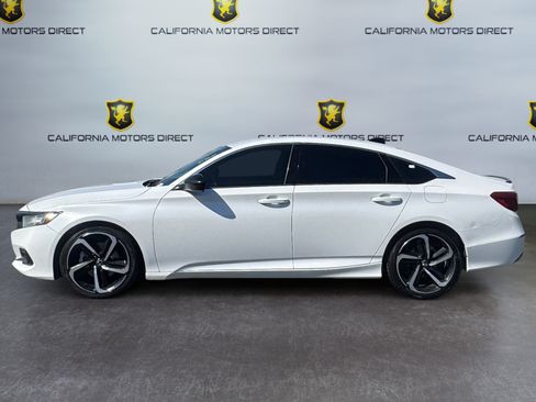 Used 2021 Honda Accord Sport image 2