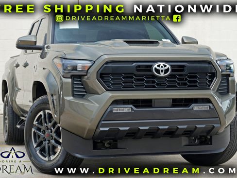 Used 2024 Toyota Tacoma TRD Sport RWD image 2
