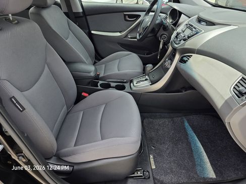 Used 2013 Hyundai Elantra GLS w/ Preferred Pkg FWD image 13