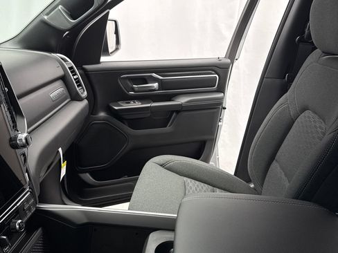 New 2026 RAM 1500 Big Horn AWD/4WD image 24