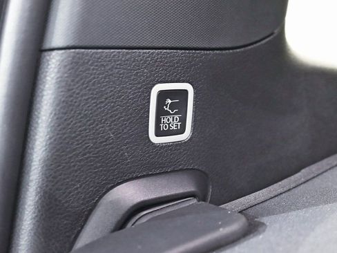 Used 2024 Jeep Grand Wagoneer Series III image 45