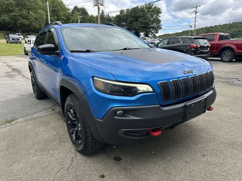 Used 2022 Jeep Cherokee Trailhawk w/ Trailer Tow Group AWD/4WD image 11