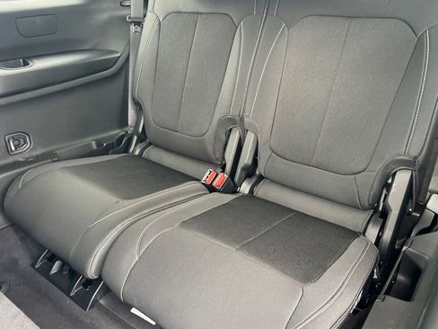 New 2026 Jeep Grand Cherokee L Laredo w/ Trailer Tow Package AWD/4WD image 11