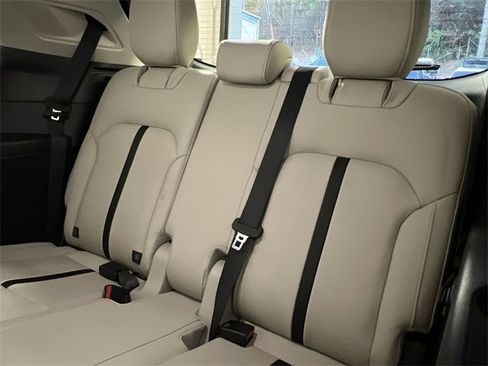 Certified 2024 MAZDA CX-90 Plug-In Hybrid w/ Premium Pkg image 24