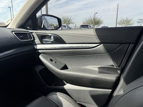 Used 2021 Nissan Maxima Platinum w/ Sport Mat Group image 19