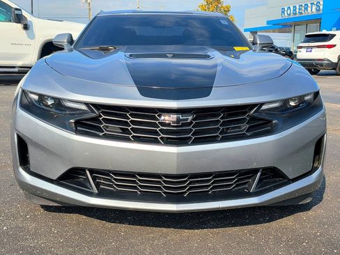 Used 2023 Chevrolet Camaro LT RWD image 10